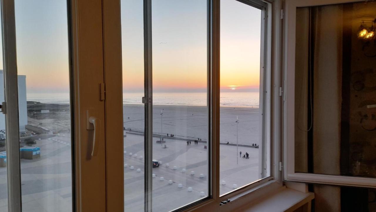 Berck: front de mer avec vue sur la plage Extérieur photo